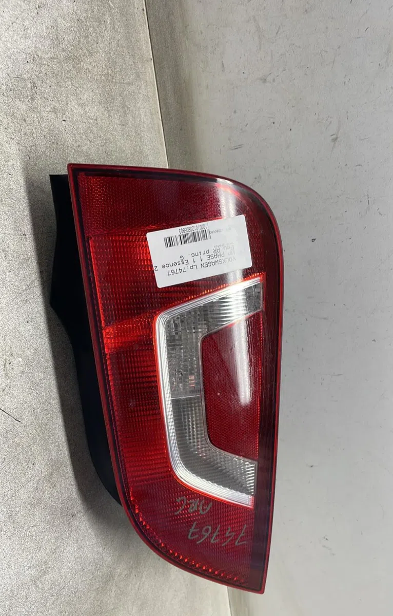 Feu arrière gauche Volkswagen UP! (121, 122, BL1, BL2, BL3, 123) 1.0 (2011-2020) 5 portes occasion