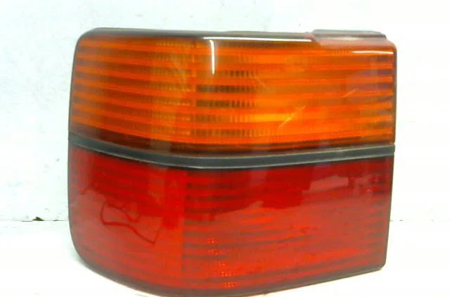 Feu arrière gauche Volkswagen VENTO (1H2) 1.9 d (1991-1998) occasion