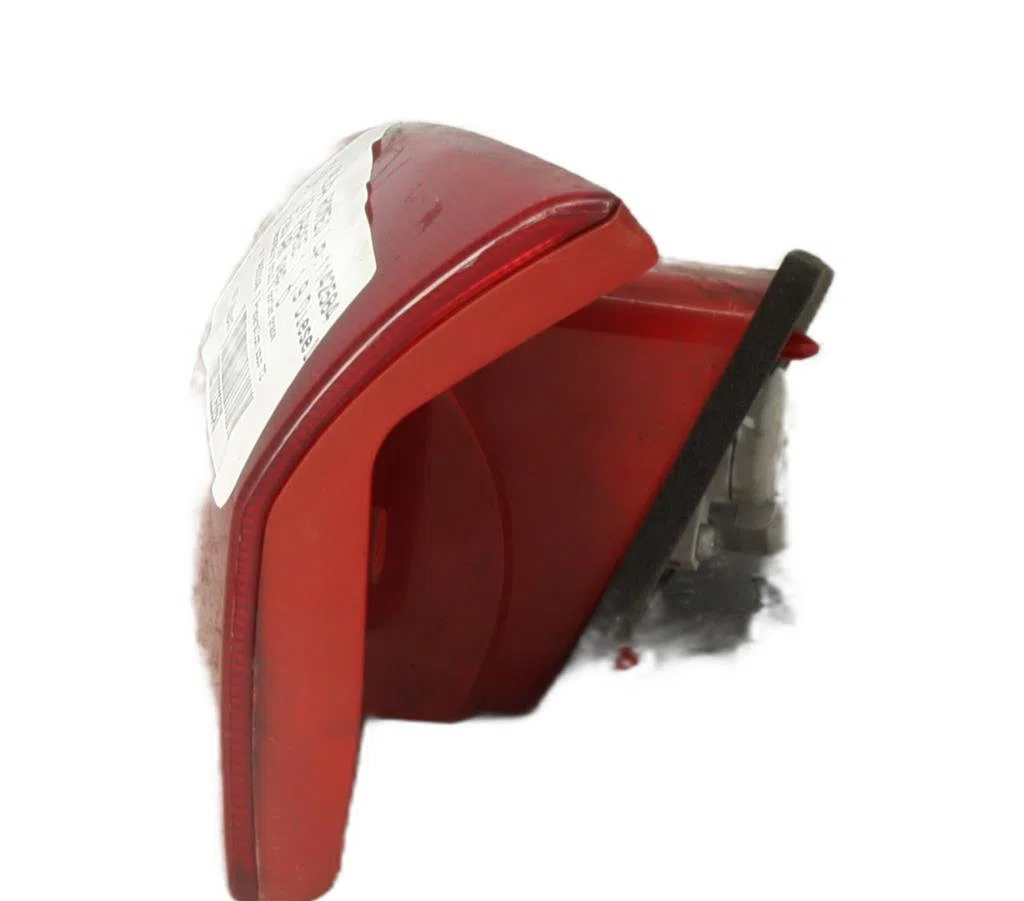 Feu arrière intérieur droit Alfa romeo 147 (937_) 1.9 jtd (937.axf1a, 937.bxf1a) (2003-2010) occasion