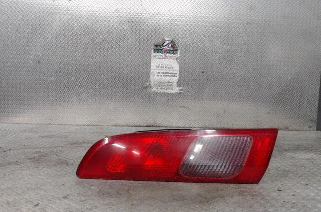 Feu arrière intérieur droit ALFA ROMEO 156  156 PHASE 3 BREAK occasion