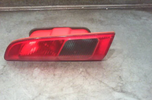 Feu arrière intérieur droit ALFA ROMEO 156 2004 occasion