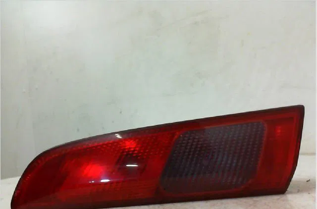 Feu arrière intérieur droit ALFA ROMEO 156 Phase 3 07-2003--12-2005 1.9 JTD 115ch occasion