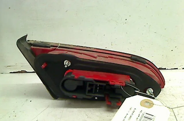 Feu arrière intérieur droit Alfa romeo 159 (939_) 2.4 jtdm (939axd12, 939axd1b) (2005-2011) occasion