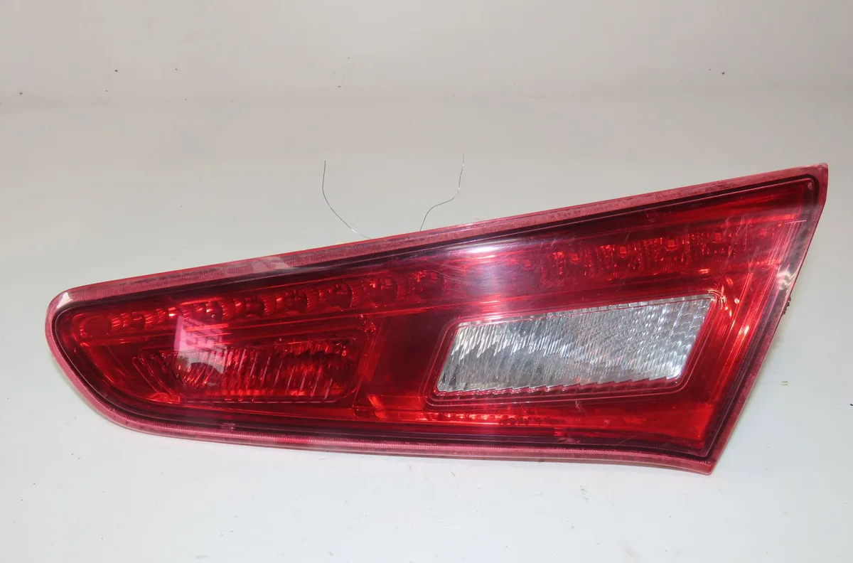 Feu arrière intérieur droit Alfa romeo GIULIETTA (940_) 1.4 tb (940fxa1a, 940fxt1a) (2010-2020) occasion