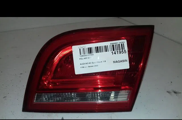 Feu arrière intérieur droit Audi A3 Sportback (8PA) 1.8 tfsi (2006-2013) occasion