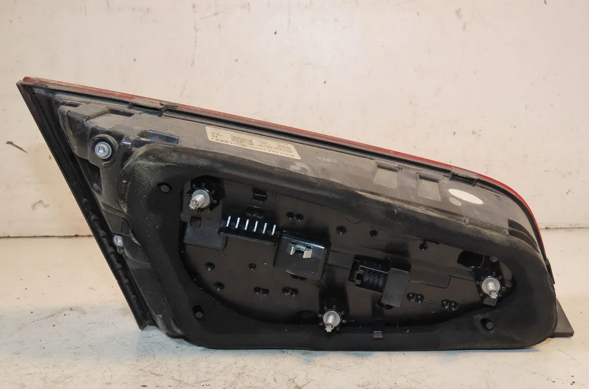 Feu arrière intérieur droit Audi A3 Sportback (8VA, 8VF) 35 tfsi (2018-2020) occasion