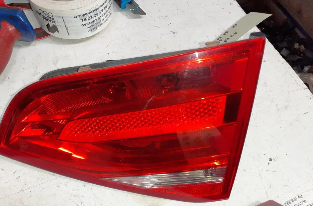 Feu arrière intérieur droit Audi A4 B8 (8K2) 2.0 tdi (2007-2015) occasion