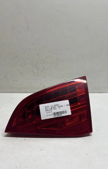 Feu arrière intérieur droit Audi A4 B8 Avant (8K5) 2.7 tdi (2008-2012) occasion