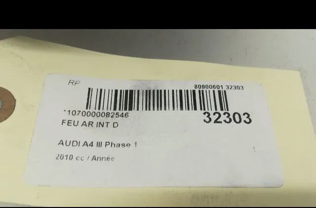 Feu arrière intérieur droit AUDI A4 III 2010 occasion