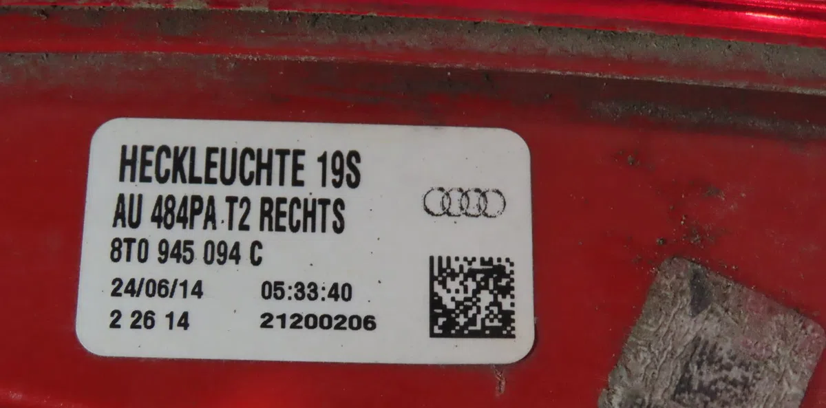 Feu arrière intérieur droit Audi A5 Décapotable (8F7) 2.0 tdi (2009-2012) occasion