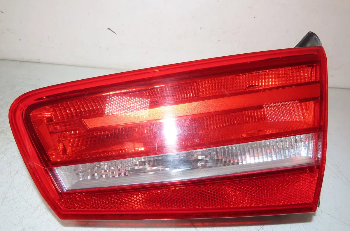 Feu arrière intérieur droit Audi A6 C7 (4G2, 4GC) 2.0 tdi (2011-2018) occasion