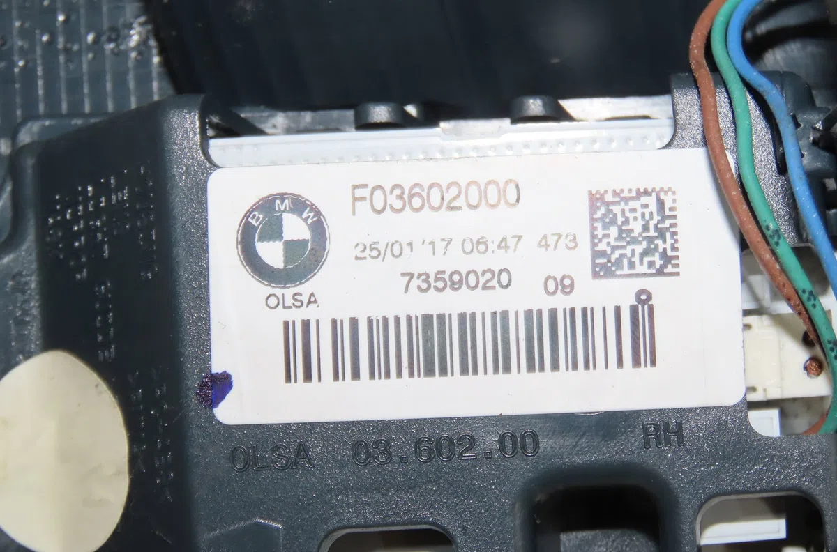 Feu arrière intérieur droit Bmw 1 (F20) 114 d (2012-2015) occasion