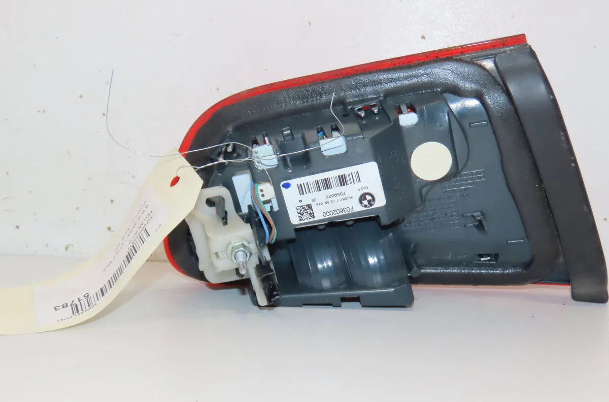 Feu arrière intérieur droit Bmw 1 (F20) 114 d (2012-2015) occasion