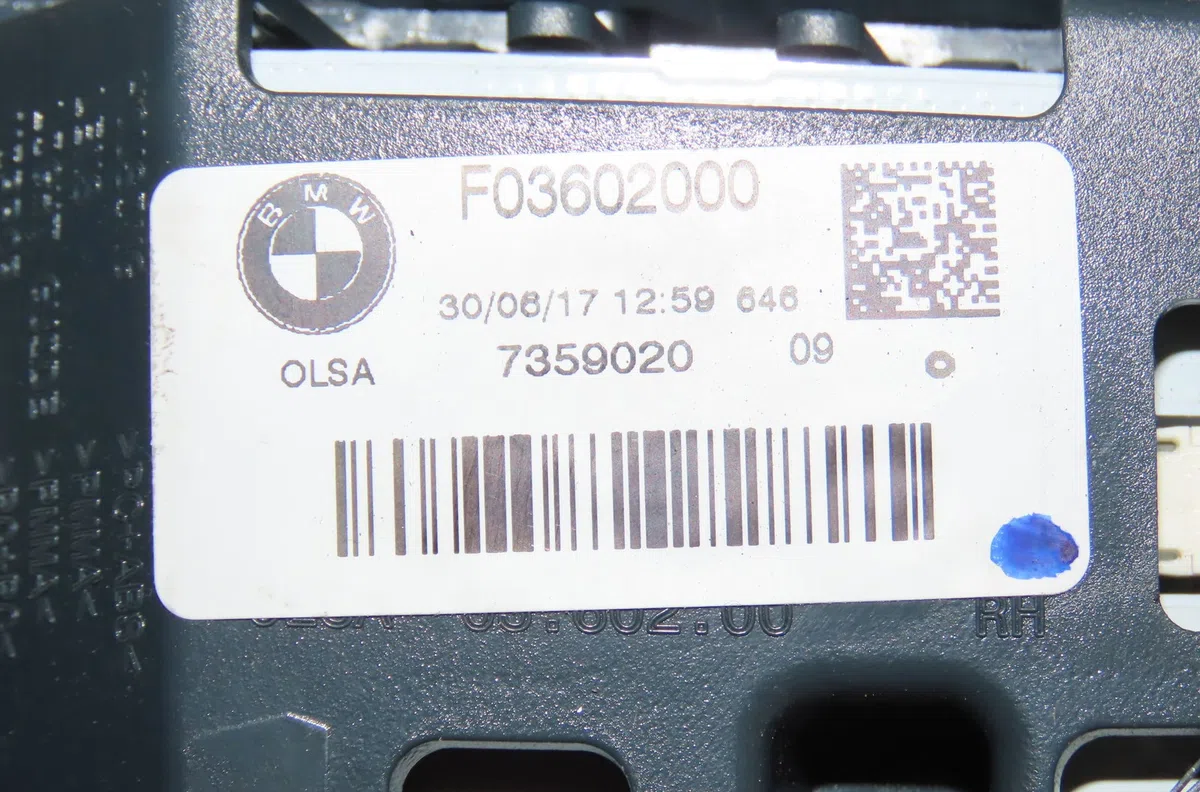 Feu arrière intérieur droit Bmw 1 (F20) 114 d (2012-2015) occasion