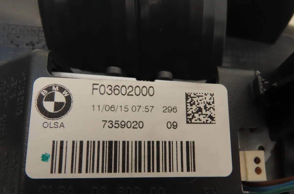 Feu arrière intérieur droit Bmw 1 (F20) 116 i (2015-2019) occasion