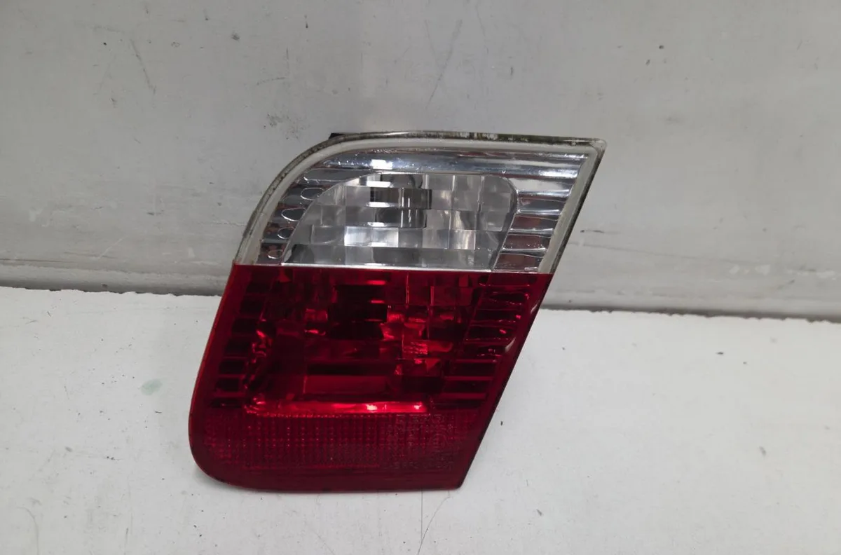 Feu arrière intérieur droit BMW SERIE 3 E46 PHASE 2 occasion