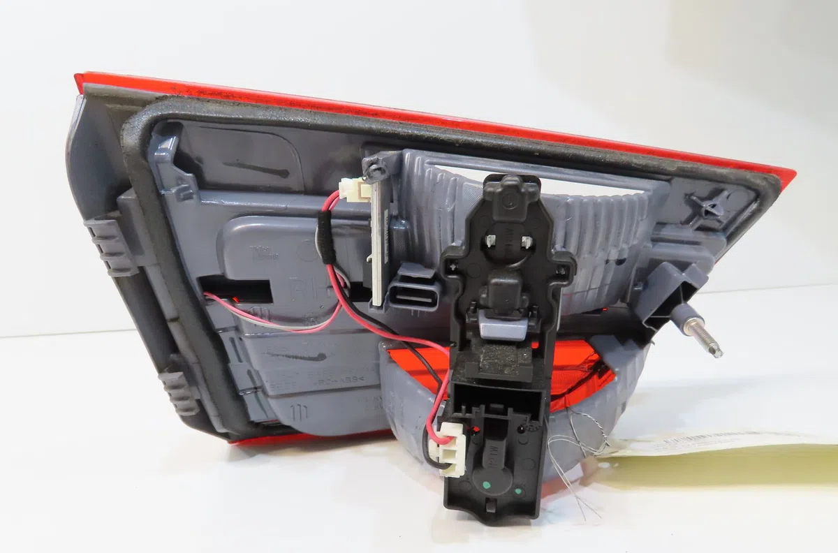 Feu arrière intérieur droit Bmw X3 (F25) Xdrive 20 d (2010-2014) occasion