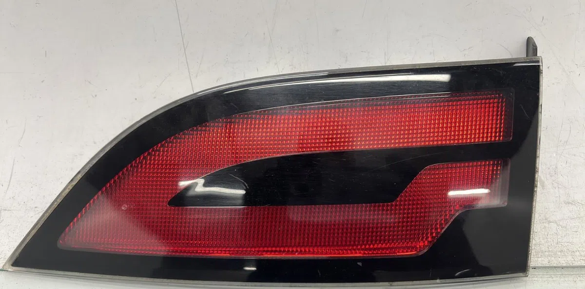 Feu arrière intérieur droit CHEVROLET VOLT occasion