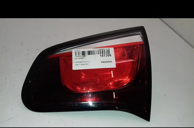 Feu arrière intérieur droit Citroën C3 II (SC_) 1.2 vti 82 (2012-2016) 5 portes occasion