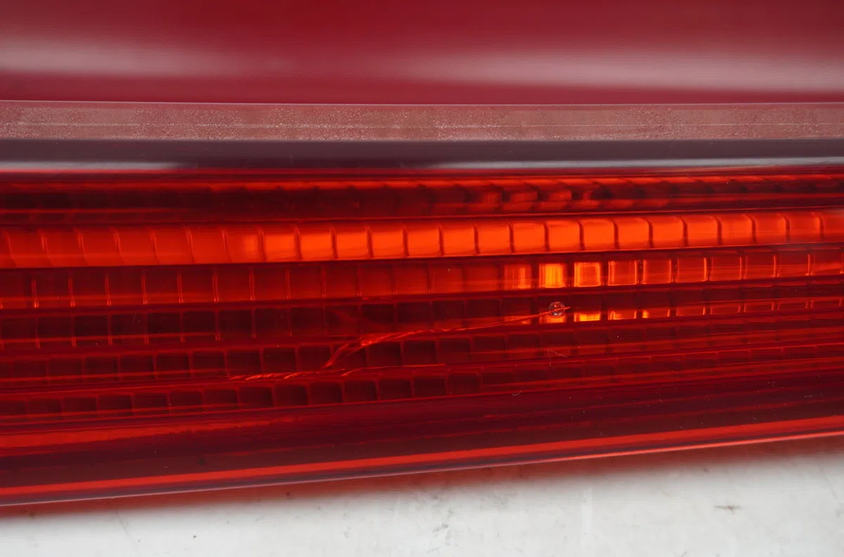 Feu arrière intérieur droit Citroen C4 I (LC_) 1.6 hdi (2004-2011) 5 portes occasion
