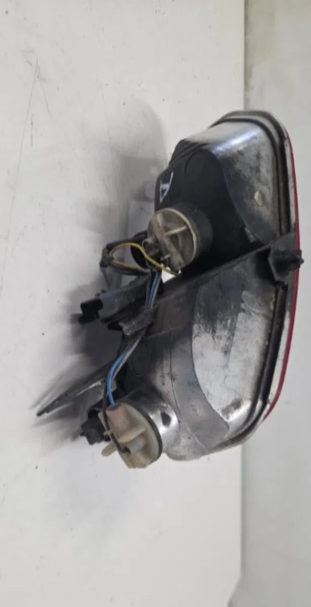 Feu arrière intérieur droit CITROEN C4 PICASSO 2 PHASE 1 occasion