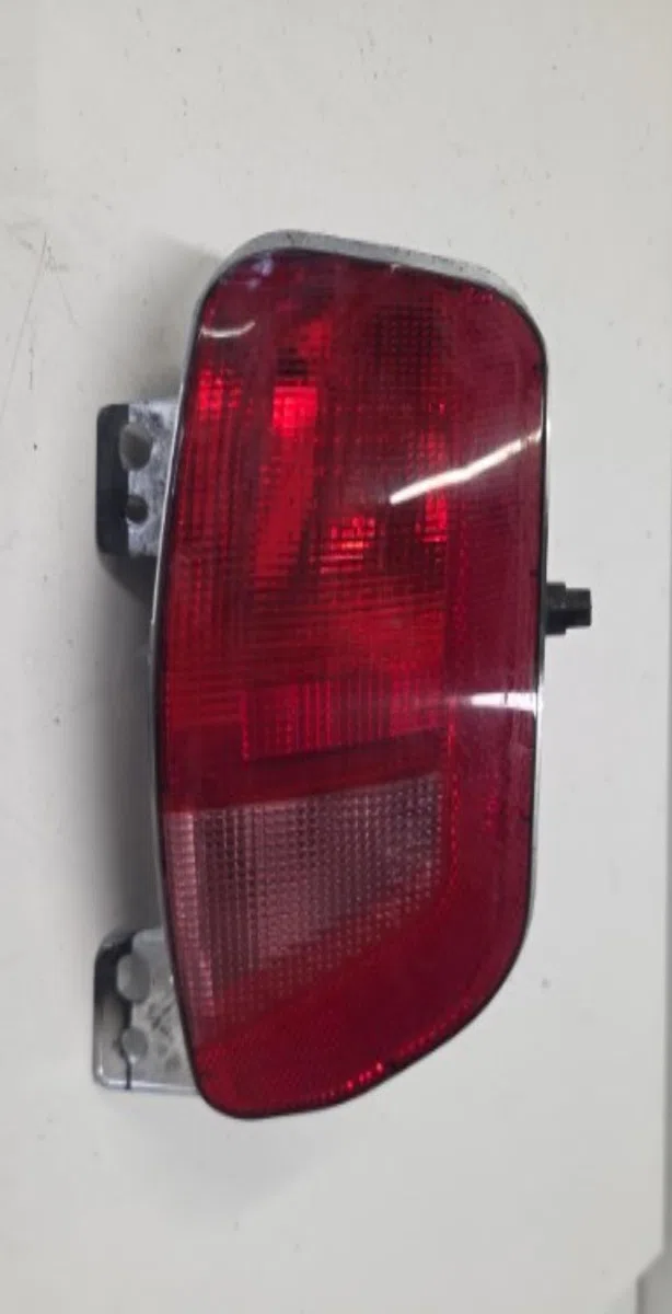 Feu arrière intérieur droit CITROEN C4 PICASSO 2 PHASE 1 occasion