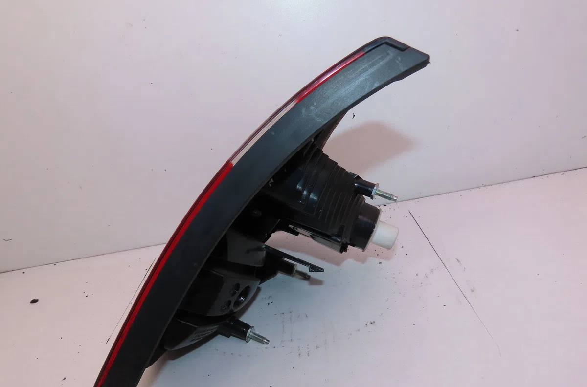 Feu arrière intérieur droit Citroën C4 PICASSO I Monospace (UD_) 1.6 hdi (2007-2013) 5 portes occasion