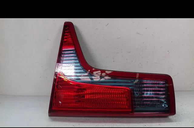Feu arrière intérieur droit Citroen C5 II (RC_) 1.8 16v (2005-2008) occasion