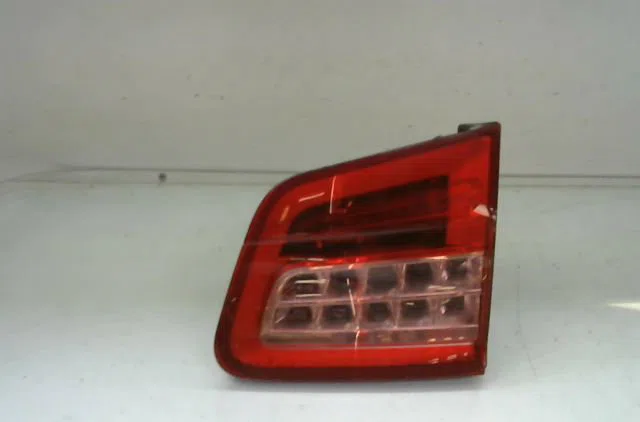Feu arrière intérieur droit Citroen C5 III Break (RW_) 2.0 hdi (2008) occasion