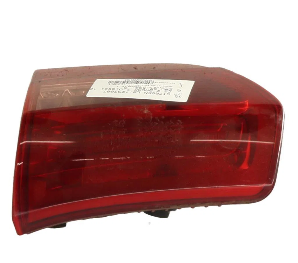 Feu arrière intérieur droit Citroen C5 III Break (RW_) 2.0 hdi (2008) occasion