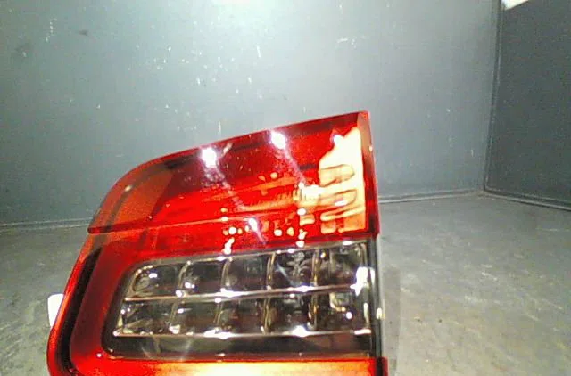 Feu arrière intérieur droit Citroën C5 III (RD_) 2.0 hdi 140 (2008) 4 portes occasion