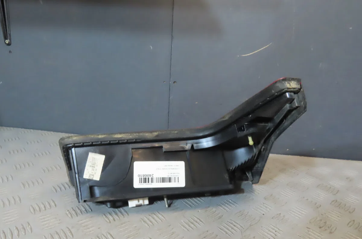 Feu arrière intérieur droit CITROEN C5 occasion