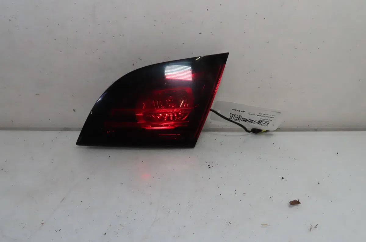 Feu arrière intérieur droit Citroen DS4 (NX_) 1.6 hdi 110 (2011-2015) occasion