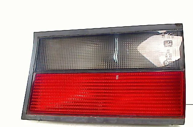 Feu arrière intérieur droit CITROEN XANTIA 1996 occasion