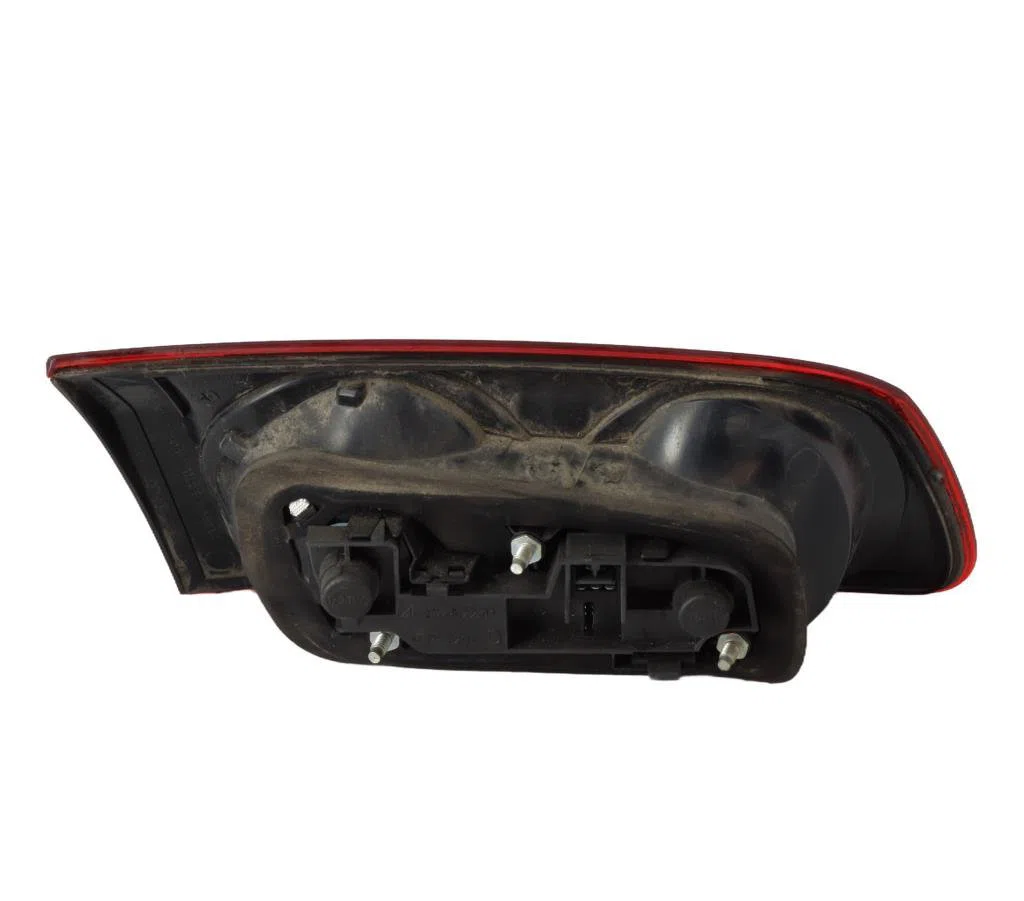 Feu arrière intérieur droit Fiat CROMA (194_) 1.9 d multijet (194axb1b) (2005-2011) occasion