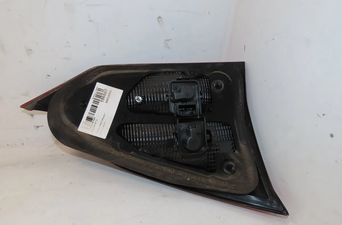 Feu arrière intérieur droit Ford GRAND C-MAX (DXA-CB7, DXA-CEU) 1.5 tdci (2015-2019) occasion