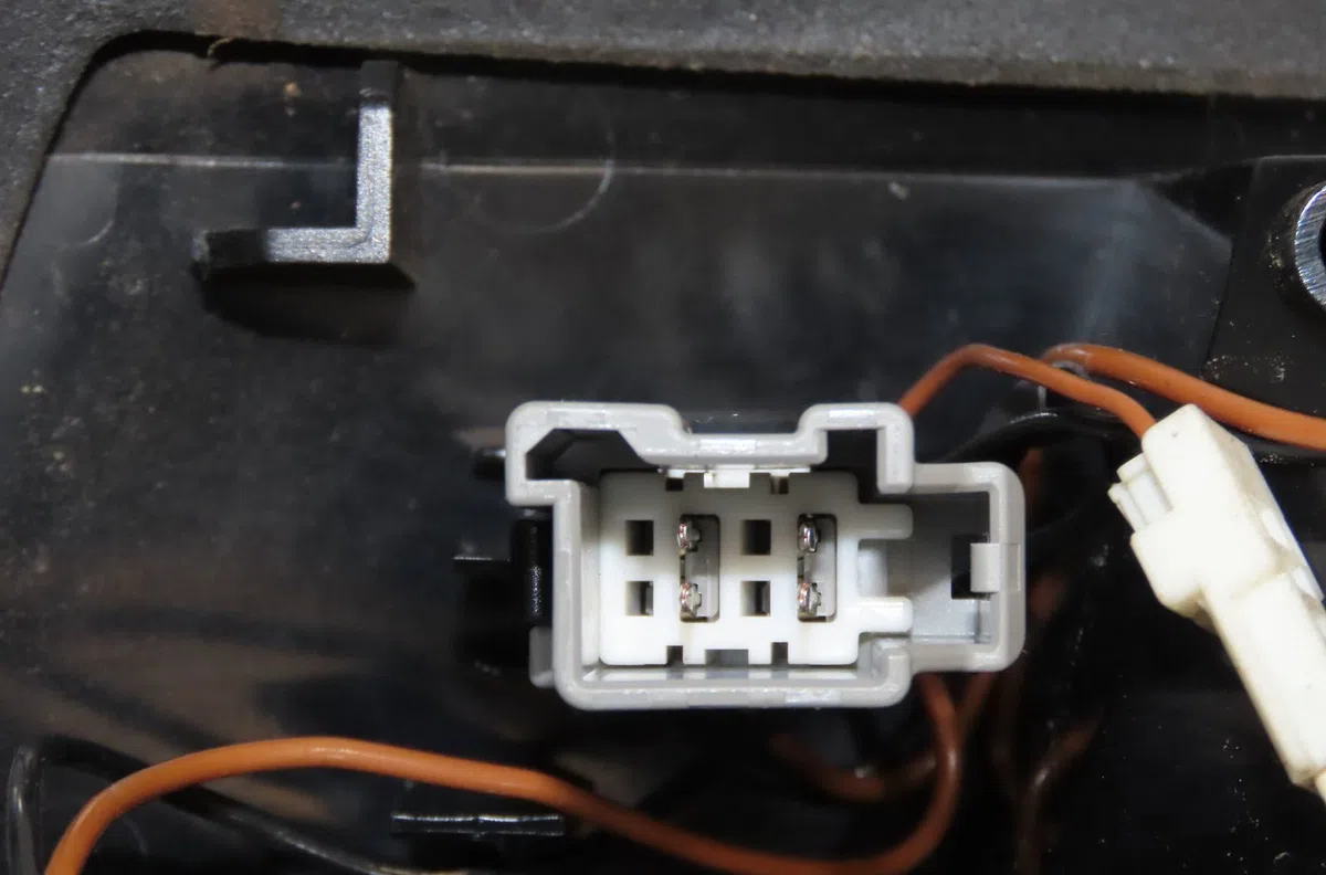 Feu arrière intérieur droit Ford MONDEO IV (BA7) 2.0 tdci (2007-2015) occasion