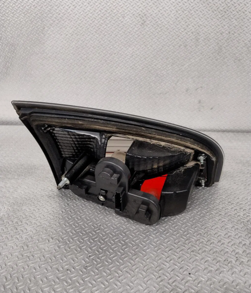 Feu arrière intérieur droit FORD S-MAX 1 PHASE 1 occasion