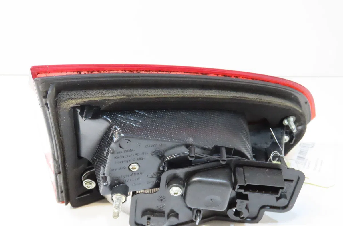 Feu arrière intérieur droit Ford S-MAX (WA6) 2.0 tdci (2006-2014) occasion