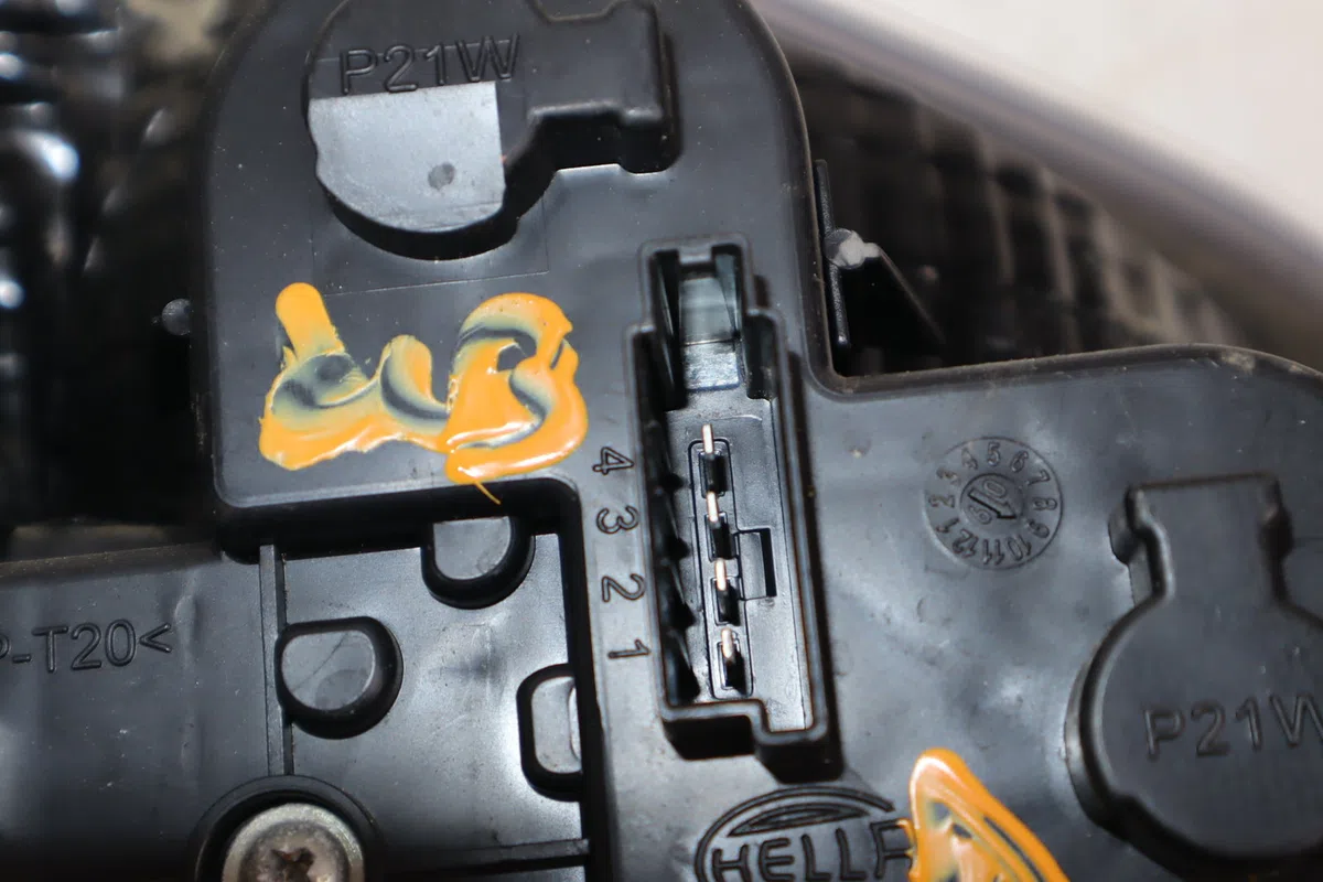 Feu arrière intérieur droit Ford S-MAX (WA6) 2.2 tdci (2010-2014) occasion