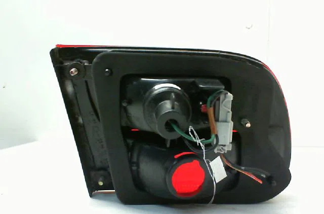 Feu arrière intérieur droit HONDA CIVIC IV phase 1 11-1991--04-1996 occasion