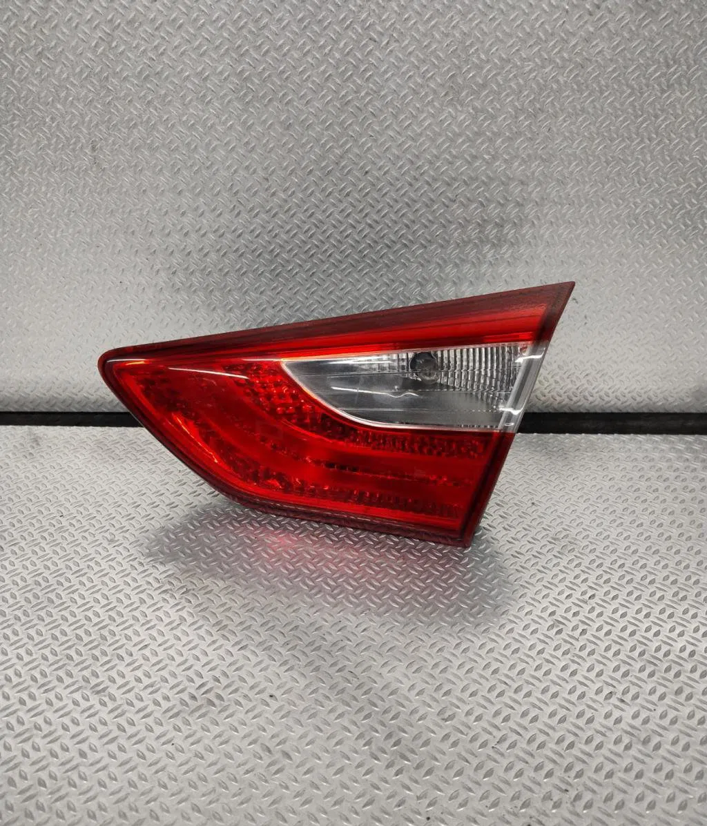 Feu arrière intérieur droit HYUNDAI I 30 2  I 30 2 PHASE 1 occasion