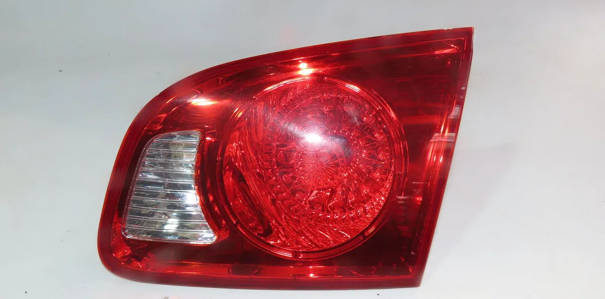 Feu arrière intérieur droit Hyundai SANTA FÉ II (CM) 2.2 crdi (2006-2012) occasion
