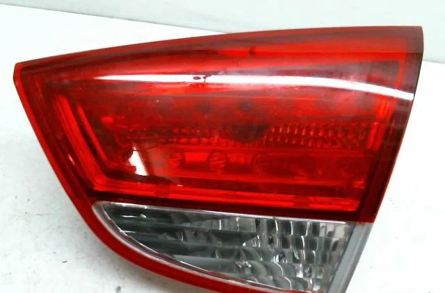 Feu arrière intérieur droit Hyundai SANTA FÉ II (CM) 2.2 crdi 4x4 (2006-2009) occasion