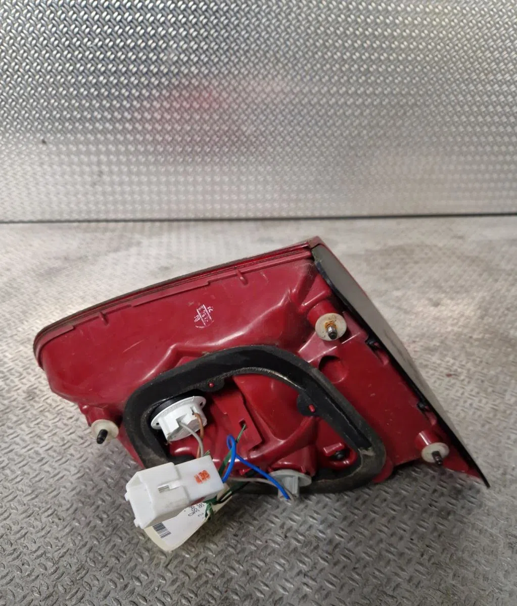 Feu arrière intérieur droit KIA CEE-D 2  CEE-D 2 PHASE 2 occasion