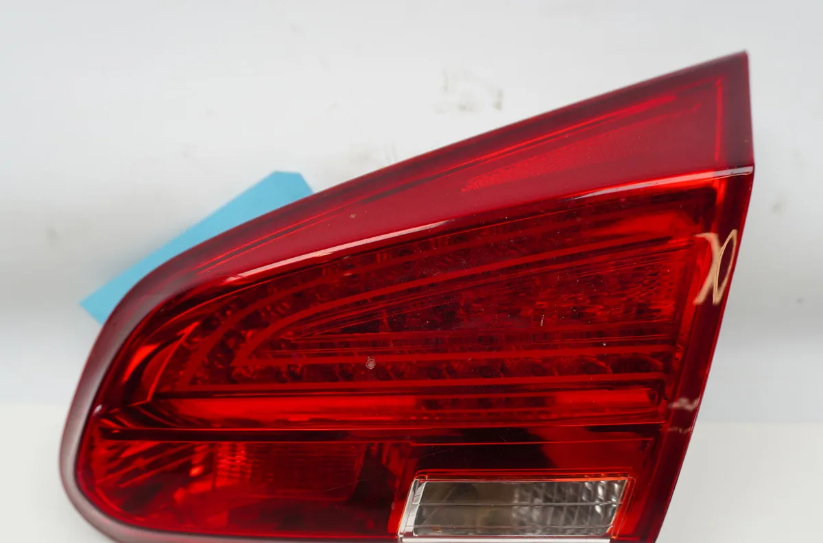 Feu arrière intérieur droit Kia CEE'D (JD) 1.6 crdi 128 (2012-2018) occasion