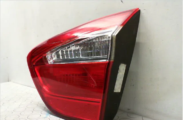 Feu arrière intérieur droit Kia RIO III (UB) 1.2 cvvt (2014-2017) occasion