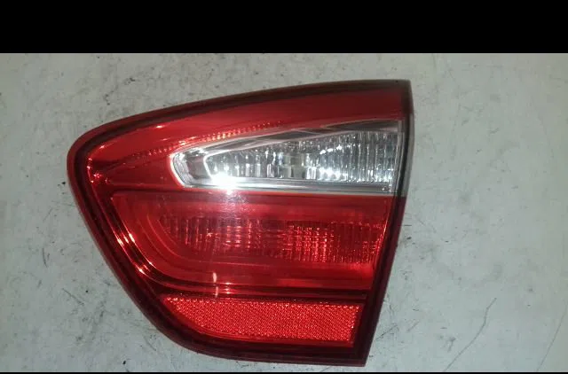 Feu arrière intérieur droit Kia RIO III (UB) 1.25 cvvt (2011-2017) occasion