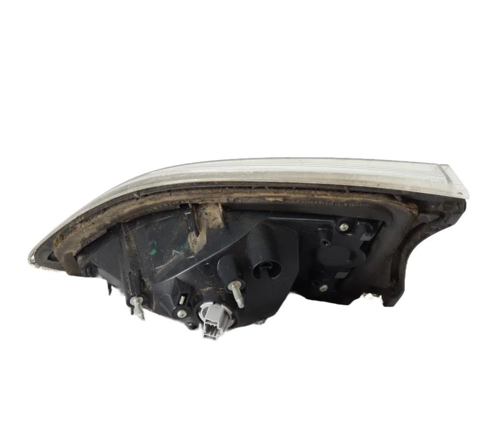 Feu arrière intérieur droit Mazda 3 (BL) 2.2 mzr cd (bl10) (2009-2013) occasion
