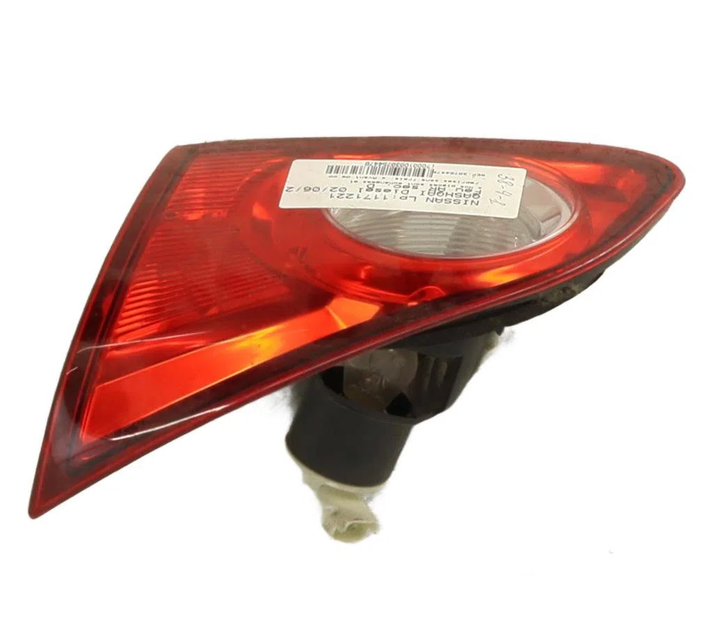 Feu arrière intérieur droit NISSAN QASHQAI 1  QASHQAI 1 PHASE 1 occasion